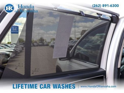 Certified 2025 Honda Pilot EX-L image 24
