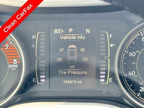 Used 2018 Jeep Cherokee Latitude Plus image 3