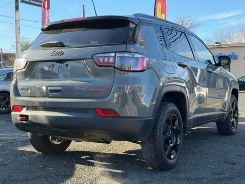 Used 2023 Jeep Compass Trailhawk image 10