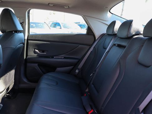 New 2026 Hyundai Elantra Limited FWD image 26