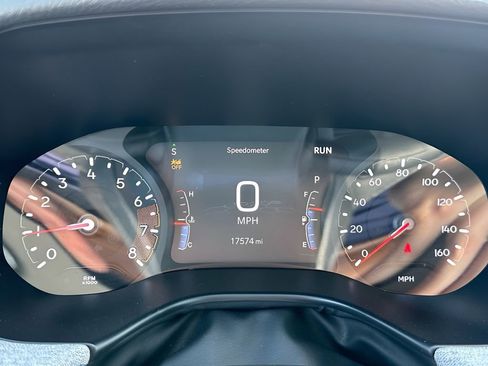 Used 2025 Jeep Compass Latitude image 19