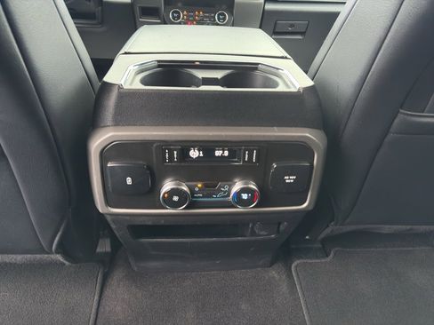 Used 2019 Ford Expedition XLT w/ Equipment Group 202A image 21
