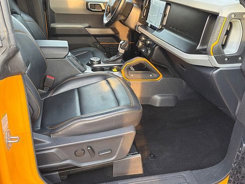 Used 2022 Ford Bronco Badlands image 22