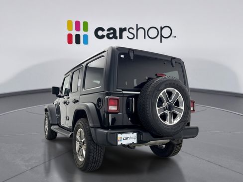 Used 2018 Jeep Wrangler Unlimited Sport S image 3