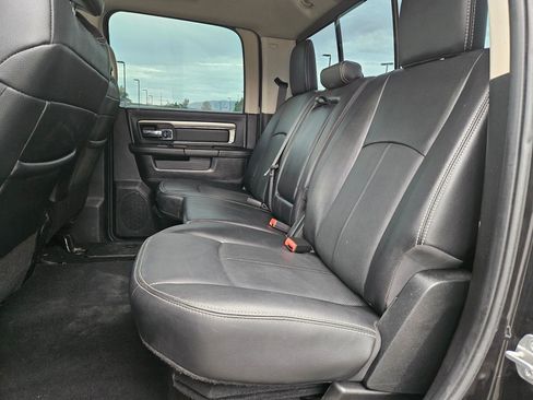 Used 2018 RAM 2500 Laramie w/ Sport Appearance Group AWD/4WD image 29