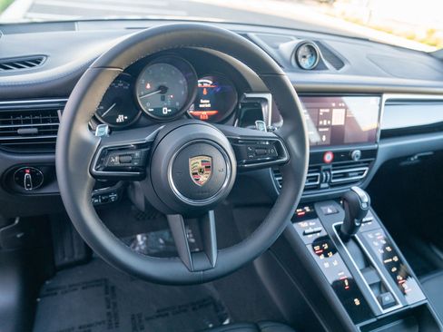 New 2026 Porsche Macan S image 14