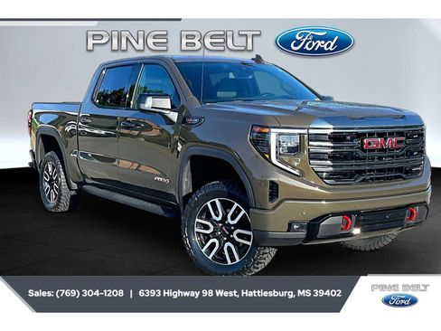 Used 2023 GMC Sierra 1500 AT4 w/ AT4 Premium Package AWD/4WD image 1
