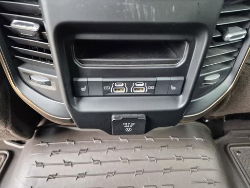 Used 2026 RAM 3500 Longhorn image 14