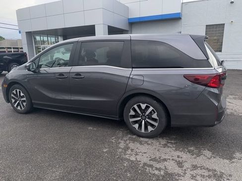 Used 2025 Honda Odyssey EX-L image 21