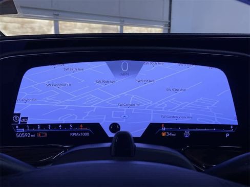 Used 2022 Cadillac Escalade Sport Platinum w/ Heavy-Duty Trailer Package image 28