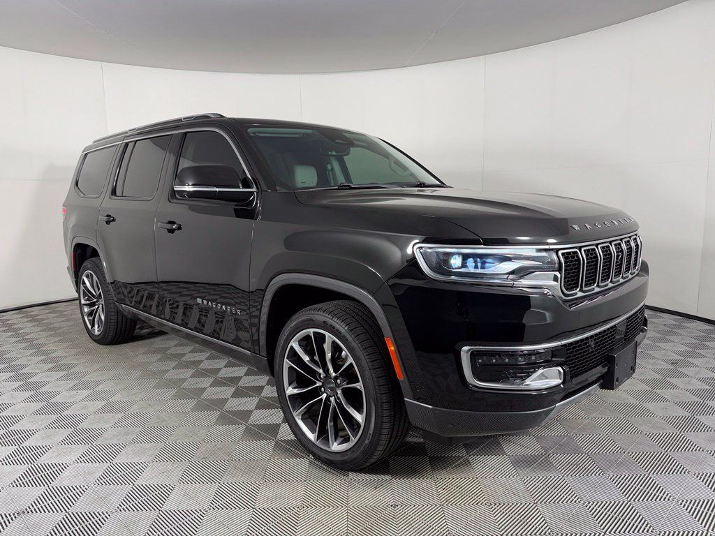 Used 2022 Jeep Wagoneer Series III w/ Premium Group I RWD image 4