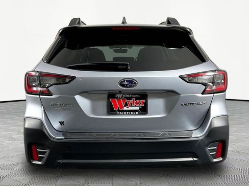 Used 2021 Subaru Outback Premium image 5
