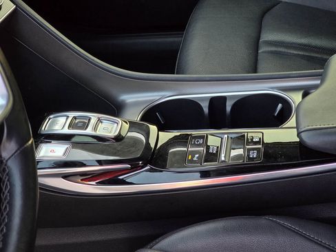 Used 2023 Hyundai Sonata Limited image 12