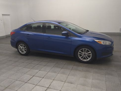 Used 2018 Ford Focus SE FWD image 11