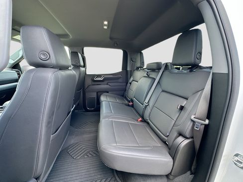 Used 2025 Chevrolet Silverado 1500 LTZ image 24