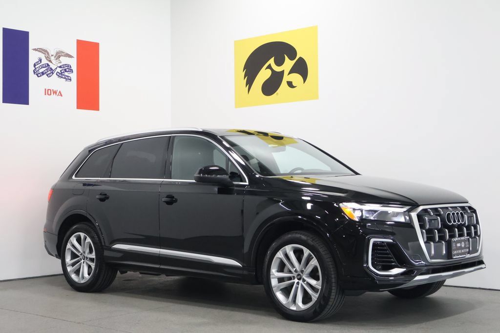 Used 2025 Audi Q7 3.0T Premium w/ Convenience Package AWD/4WD image 1
