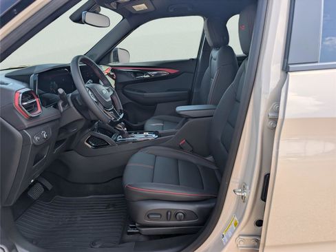 New 2026 Chevrolet TrailBlazer RS w/ Convenience Package image 12