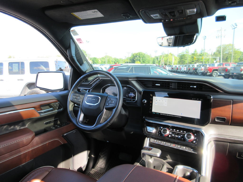 Used 2023 GMC Sierra 1500 Denali Ultimate AWD/4WD image 31