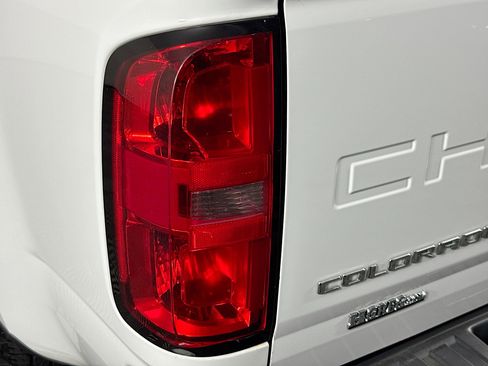 Used 2022 Chevrolet Colorado LT w/ Fleet Safety Package image 32