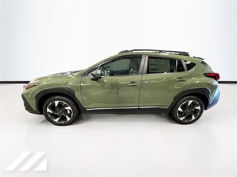 Certified 2025 Subaru Crosstrek 2.5i Limited w/ Popular Package #3A image 8