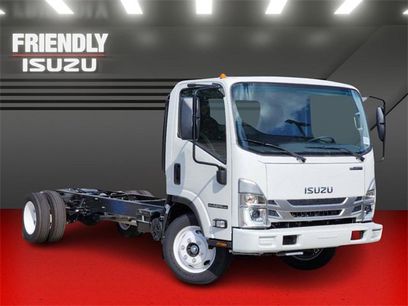 New 2024 Isuzu NPR