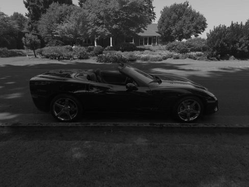 Used 2005 Chevrolet Corvette Convertible w/ Preferred Equipment Group RWD image 61