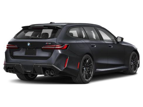 New 2027 BMW M5 Touring AWD/4WD image 5