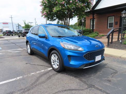 Used 2020 Ford Escape SE FWD image 11