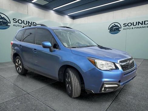 Used 2017 Subaru Forester 2.5i Limited w/ Popular Package #2 AWD/4WD image 5