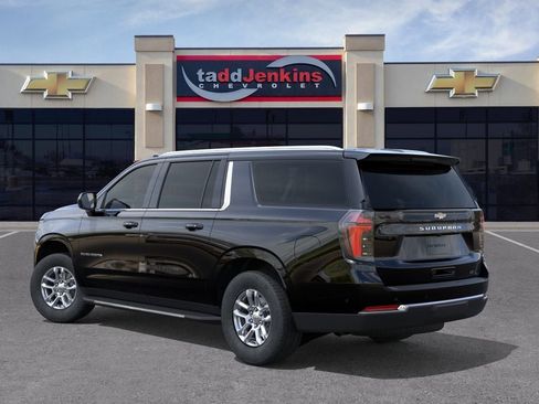 New 2026 Chevrolet Suburban LT AWD/4WD image 3