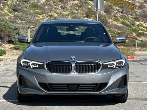New 2026 BMW 330i Sedan w/ Convenience Package RWD image 10