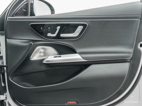 Used 2026 Mercedes-Benz E 53 AMG e 4MATIC Sedan image 46