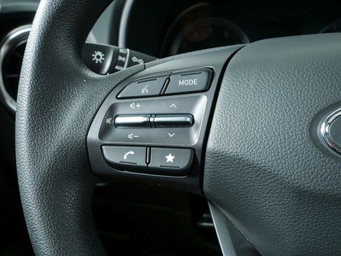 Used 2023 Hyundai Kona SE FWD image 15