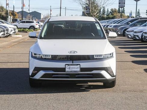 New 2026 Hyundai Ioniq 5 SEL image 7