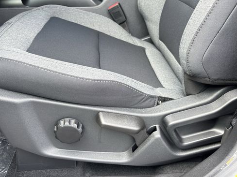 New 2025 Ford Bronco 4-Door image 16