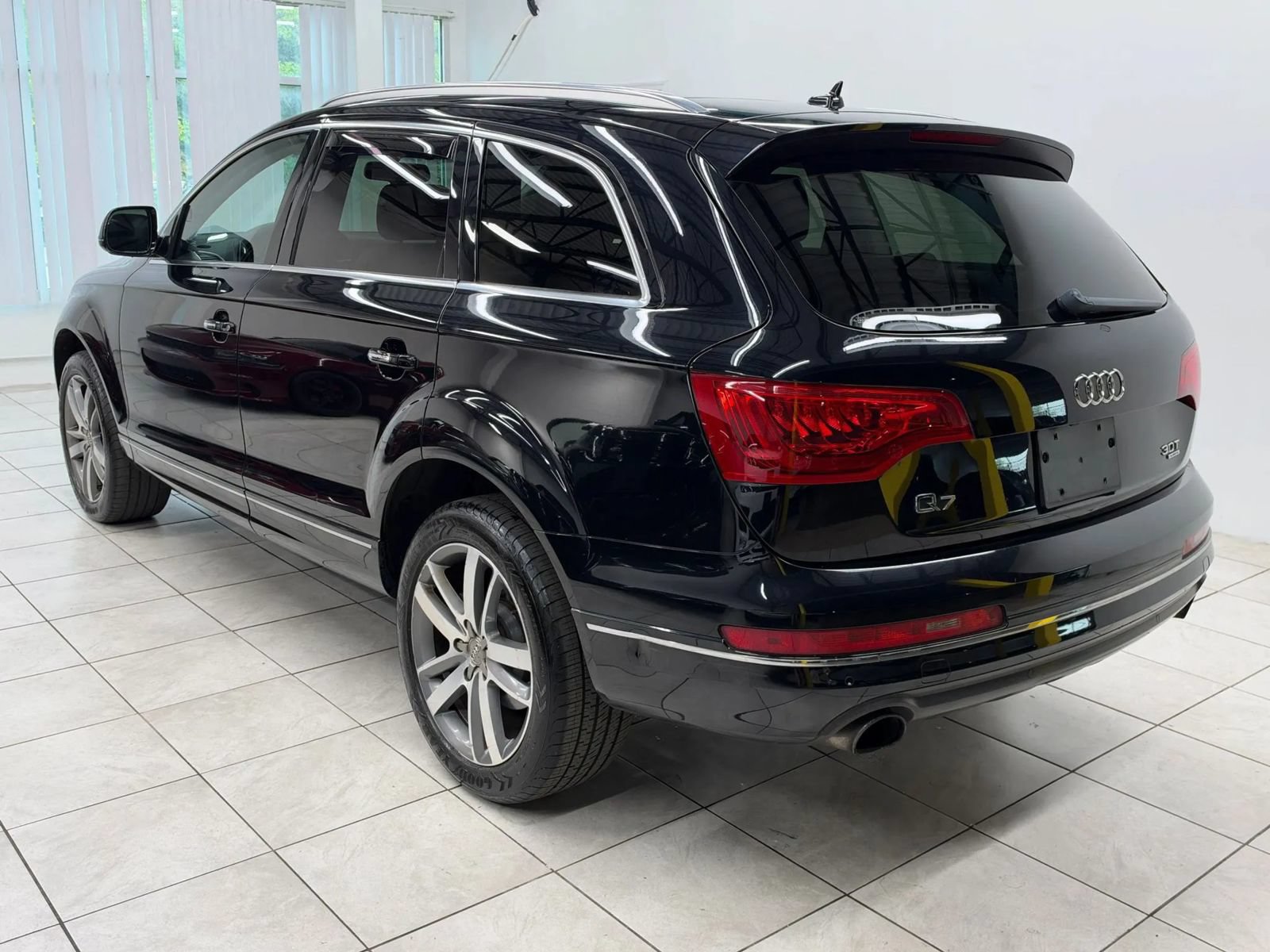 Used 2015 Audi Q7 3.0T Premium Plus AWD/4WD image 7