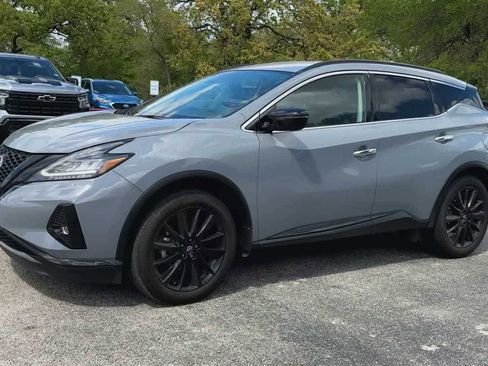 Used 2024 Nissan Murano SV w/ SV Midnight Edition Package image 4