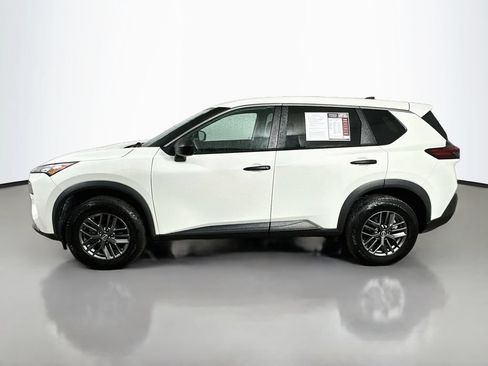 Used 2022 Nissan Rogue S AWD/4WD image 5