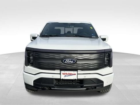 Used 2024 Ford F150 Lightning Lariat image 11