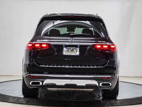 Certified 2026 Mercedes-Benz GLS 450 4MATIC image 3