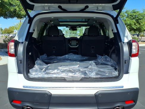 New 2025 Subaru Ascent Touring image 14