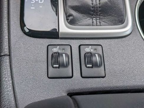 Used 2018 Toyota Highlander XLE FWD image 31