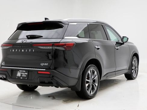 Used 2023 INFINITI QX60 Luxe w/ Vision Package image 9