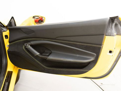 Certified 2021 Ferrari F8 Tributo RWD image 77