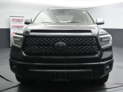 Used 2018 Toyota Tundra Platinum AWD/4WD image 3
