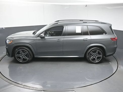 Used 2026 Mercedes-Benz GLS 450 4MATIC image 46