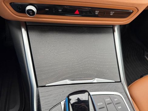 Used 2023 BMW i4 eDrive40 w/ Premium Package image 33