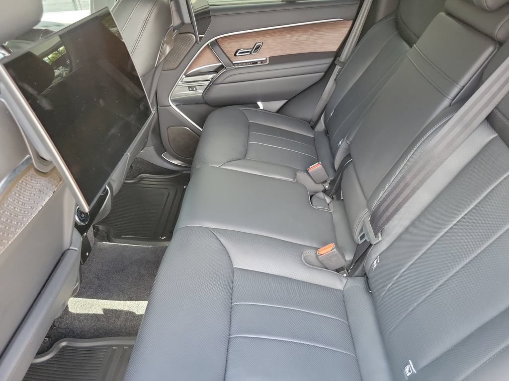 Used 2025 Land Rover Range Rover Autobiography AWD/4WD image 10