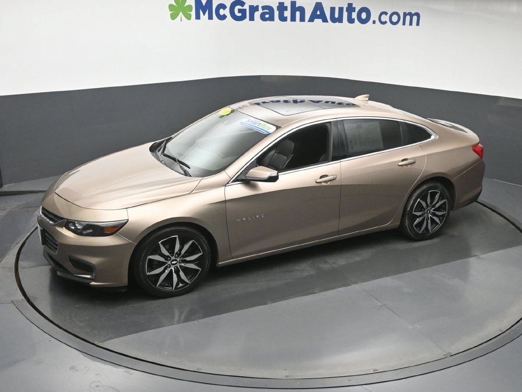 Used 2018 Chevrolet Malibu LT w/ Leather Package FWD image 24