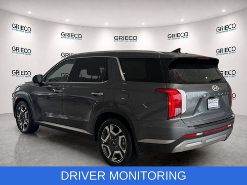 Used 2024 Hyundai Palisade SEL FWD image 5